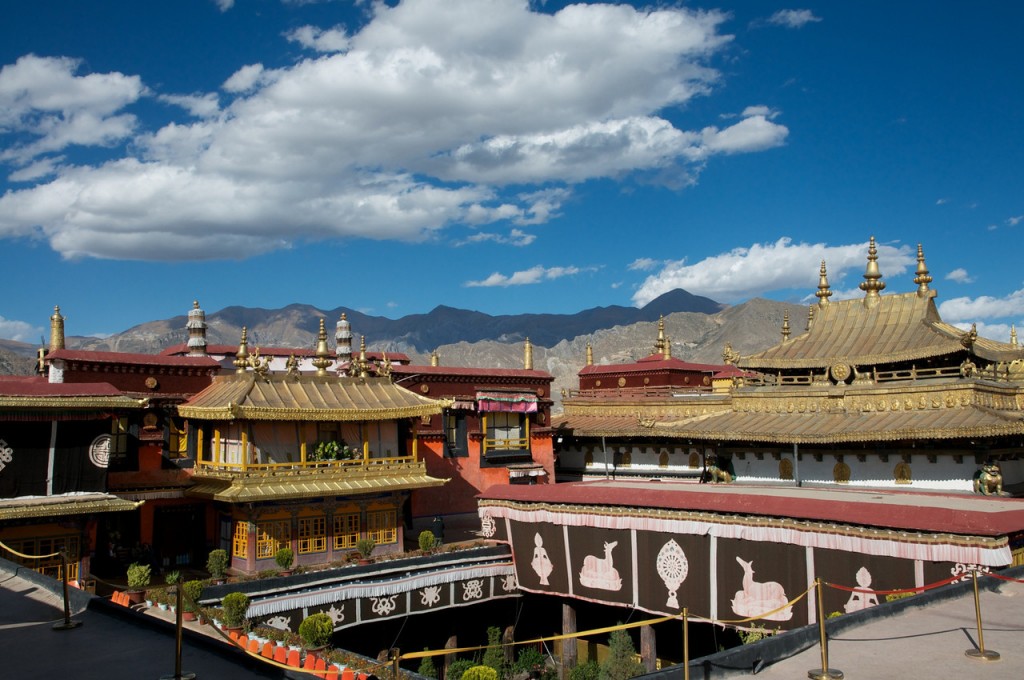 Breaking the Winter Cycle: Lhasa, Tibet