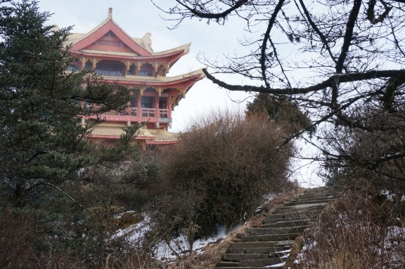 China Travel: Discover Mount Emei in Sichuan